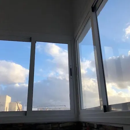 公寓 Brigh Loft Dishwaser Surfers&nomads *