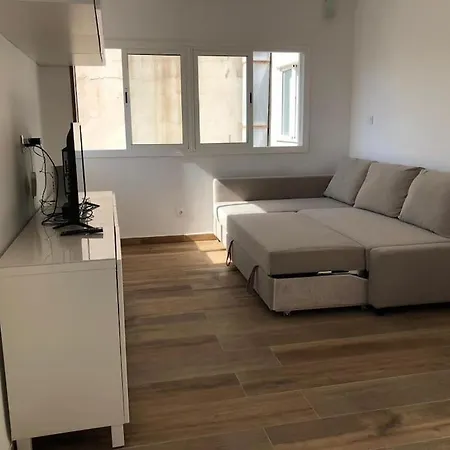 Brigh Loft Dishwaser Surfers&nomads 公寓 *